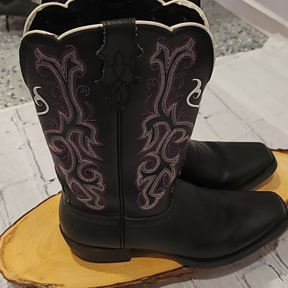 Justin Cowboy Boots